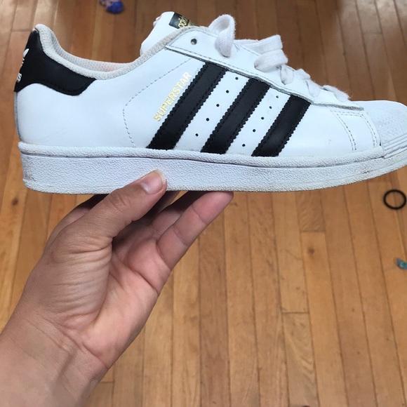adidas Shoes - ADIDAS 🌟ORIGINAL🌟 Superstars
